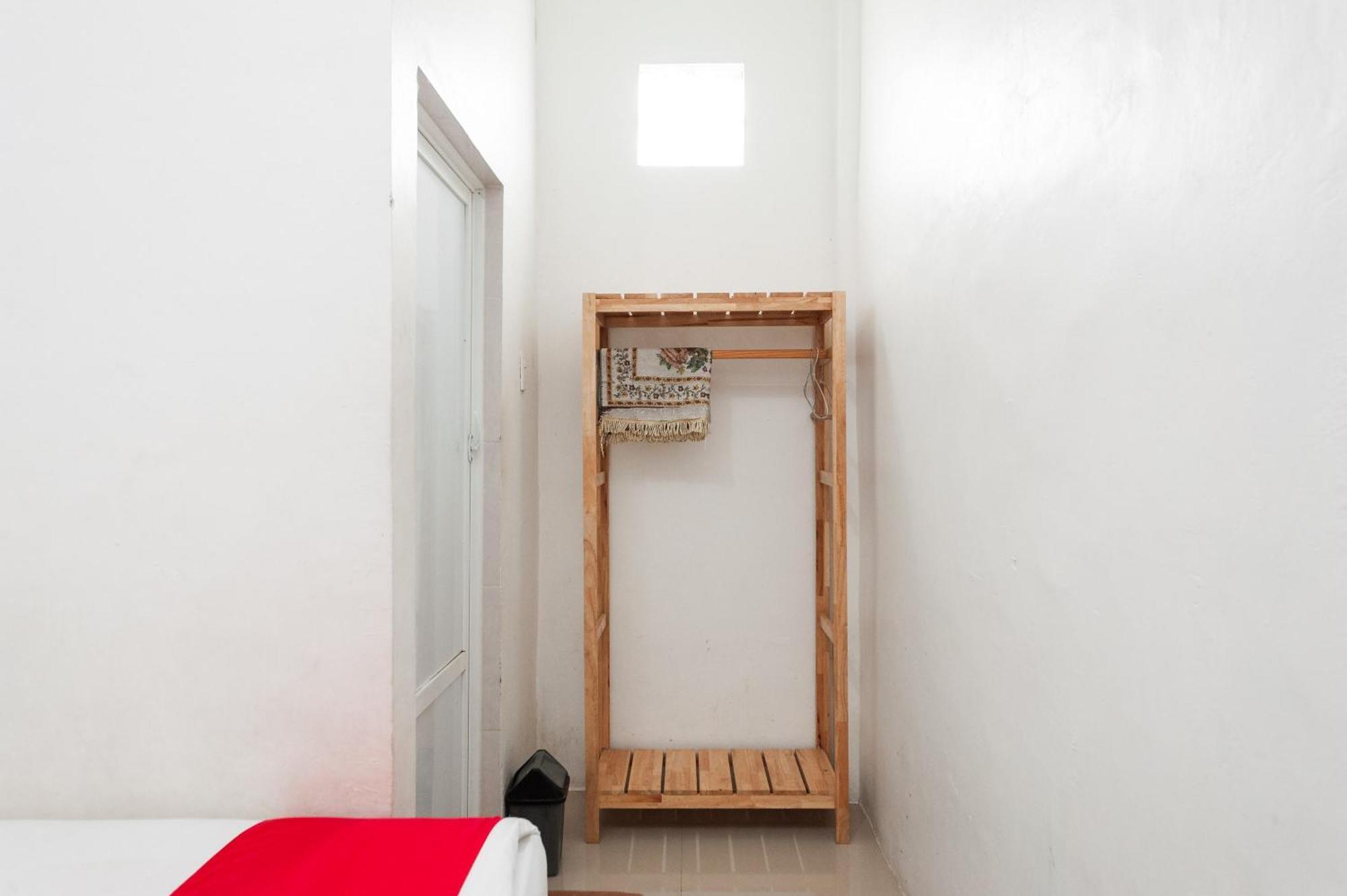 Reddoorz Syariah Near Rsud Zainoel Abidin Banda Aceh Hotell Exteriör bild